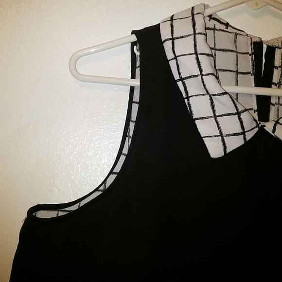 Layered Plaid Tunic Size M - Picture 3 of 5